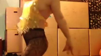 Asian lovely broad dance
